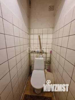 2-к квартира, вторичка, 42м2, 1/4 этаж