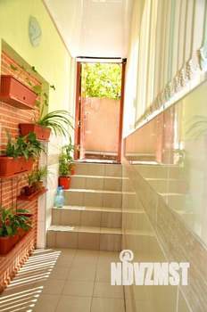 2-к квартира, вторичка, 70м2, 1/2 этаж