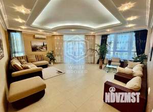 2-к квартира, вторичка, 123м2, 3/9 этаж