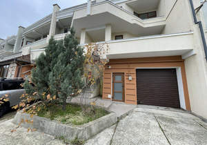 2-к квартира, вторичка, 60м2, 4/4 этаж