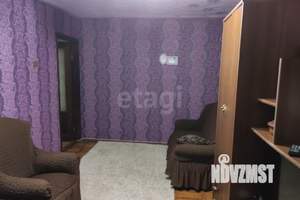 2-к квартира, вторичка, 43м2, 1/4 этаж