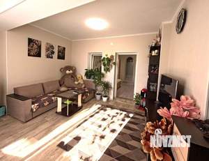 2-к квартира, вторичка, 61м2, 1/4 этаж