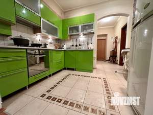 2-к квартира, вторичка, 55м2, 1/4 этаж