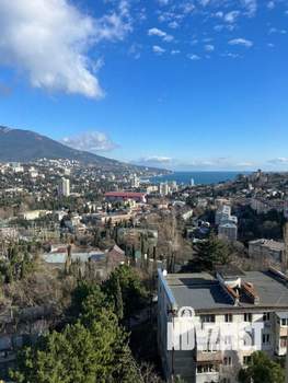 2-к квартира, вторичка, 63м2, 10/18 этаж