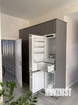 4-к квартира, вторичка, 200м2, 6/6 этаж