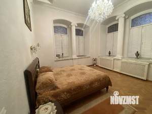 3-к квартира, вторичка, 115м2, 1/3 этаж