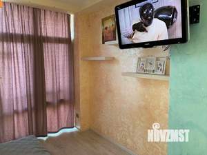 Студия квартира, вторичка, 33м2, 1/6 этаж