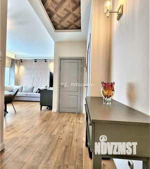 3-к квартира, вторичка, 113м2, 1/19 этаж