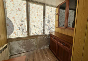 2-к квартира, вторичка, 50м2, 1/5 этаж