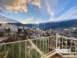 3-к квартира, вторичка, 85м2, 12/14 этаж