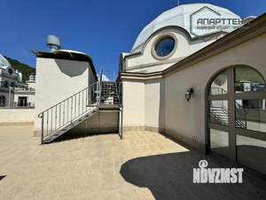 5-к квартира, вторичка, 221м2, 8/8 этаж