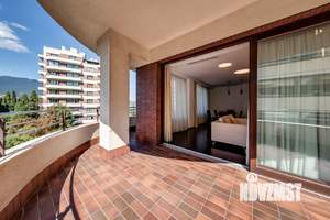 2-к квартира, вторичка, 98м2, 4/15 этаж