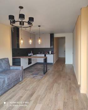 2-к квартира, вторичка, 75м2, 11/18 этаж