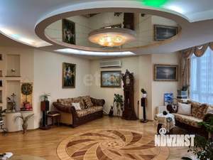 3-к квартира, вторичка, 140м2, 7/14 этаж