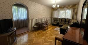 2-к квартира, вторичка, 54м2, 1/5 этаж