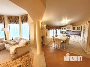 4-к квартира, вторичка, 200м2, 6/6 этаж