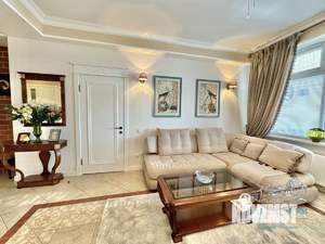 3-к квартира, вторичка, 122м2, 7/10 этаж