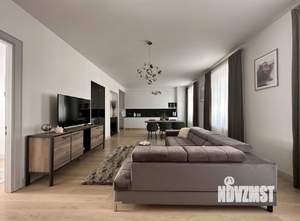 3-к квартира, вторичка, 135м2, 8/12 этаж