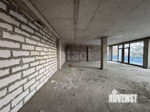 4-к квартира, вторичка, 108м2, 2/4 этаж