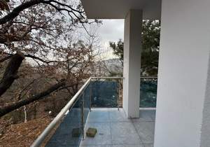 4-к квартира, вторичка, 108м2, 2/4 этаж