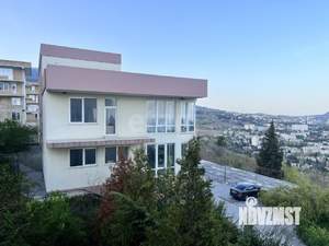 4-к квартира, вторичка, 376м2, 3/3 этаж