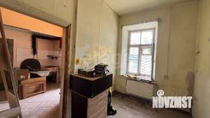 4-к квартира, вторичка, 87м2, 1/1 этаж