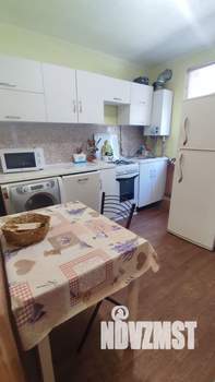 2-к квартира, вторичка, 42м2, 2/2 этаж