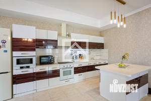 3-к квартира, вторичка, 118м2, 2/13 этаж