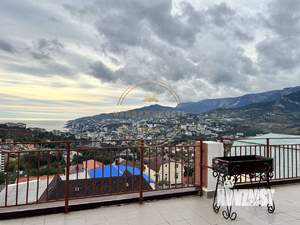 3-к квартира, вторичка, 70м2, 1/3 этаж