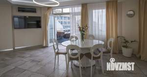 4-к квартира, вторичка, 280м2, 9/9 этаж