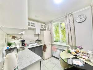 2-к квартира, вторичка, 41м2, 1/5 этаж