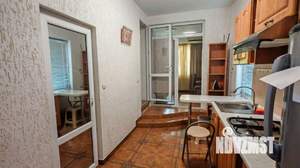 2-к квартира, вторичка, 60м2, 2/2 этаж