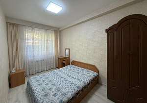 3-к квартира, вторичка, 74м2, 1/2 этаж