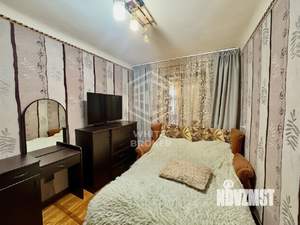 2-к квартира, вторичка, 48м2, 1/4 этаж