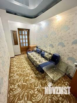 4-к квартира, вторичка, 81м2, 1/3 этаж