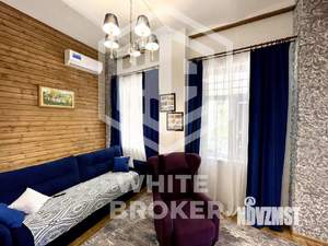 2-к квартира, вторичка, 42м2, 1/3 этаж