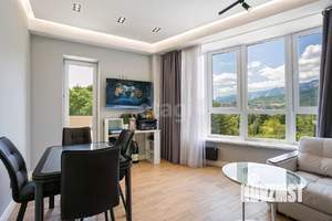 3-к квартира, вторичка, 90м2, 5/14 этаж