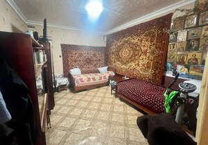 2-к квартира, вторичка, 72м2, 1/1 этаж