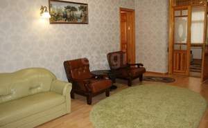 3-к квартира, вторичка, 74м2, 1/4 этаж