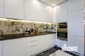 2-к квартира, вторичка, 104м2, 12/19 этаж