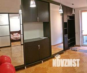 2-к квартира, вторичка, 67м2, 1/5 этаж