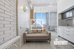 Студия квартира, вторичка, 39м2, 1/5 этаж