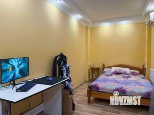 2-к квартира, вторичка, 44м2, 1/4 этаж