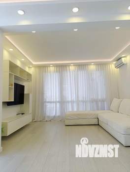 4-к квартира, вторичка, 222м2, 8/8 этаж