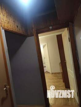 2-к квартира, вторичка, 44м2, 1/5 этаж