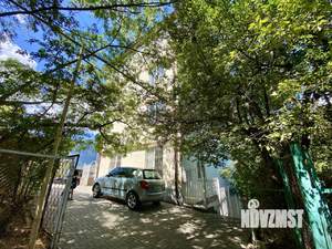 2-к квартира, вторичка, 42м2, 1/5 этаж