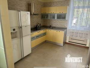 3-к квартира, вторичка, 175м2, 6/15 этаж