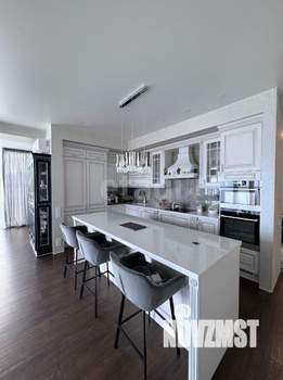 4-к квартира, вторичка, 176м2, 11/14 этаж