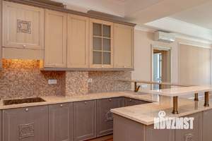 3-к квартира, вторичка, 133м2, 6/8 этаж