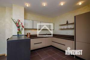 6-к квартира, вторичка, 646м2, 1/6 этаж